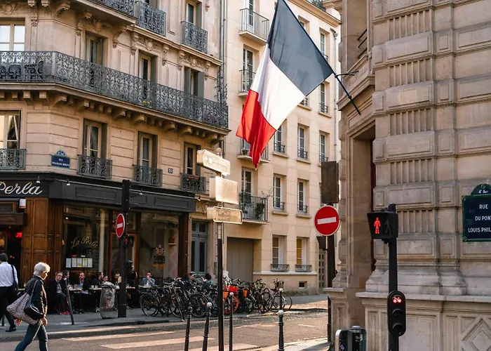 La Serenite Parisienne